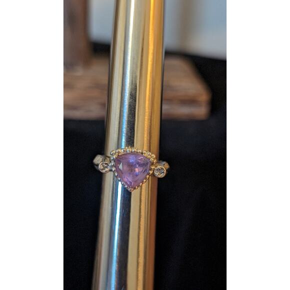 Trillion Cut Amethyst 925 Sterling Silver Ring Size 5.75 - Picture 9 of 10